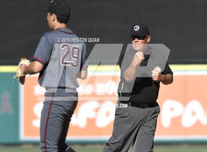 Thumbnail 2 in Troy vs. Fullerton photogallery.