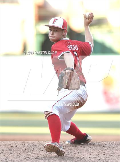 Thumbnail 3 in Troy vs. Fullerton photogallery.