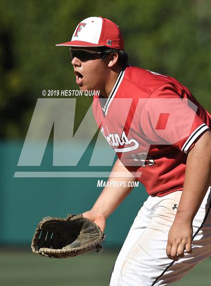 Thumbnail 3 in Troy vs. Fullerton photogallery.