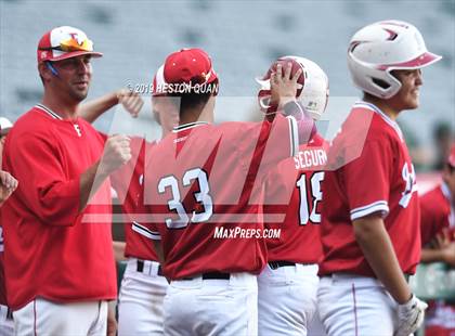 Thumbnail 3 in Troy vs. Fullerton photogallery.