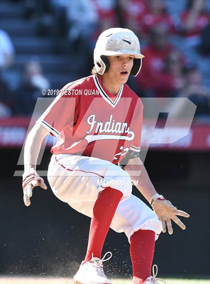 Thumbnail 3 in Troy vs. Fullerton photogallery.