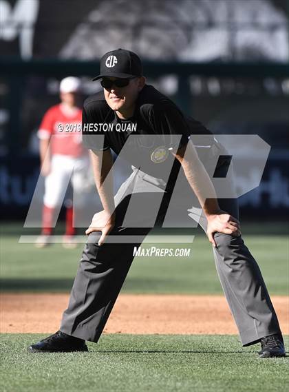 Thumbnail 2 in Troy vs. Fullerton photogallery.