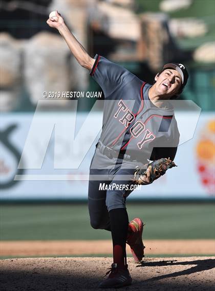 Thumbnail 3 in Troy vs. Fullerton photogallery.