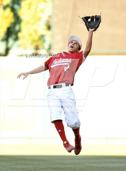 Thumbnail 2 in Troy vs. Fullerton photogallery.