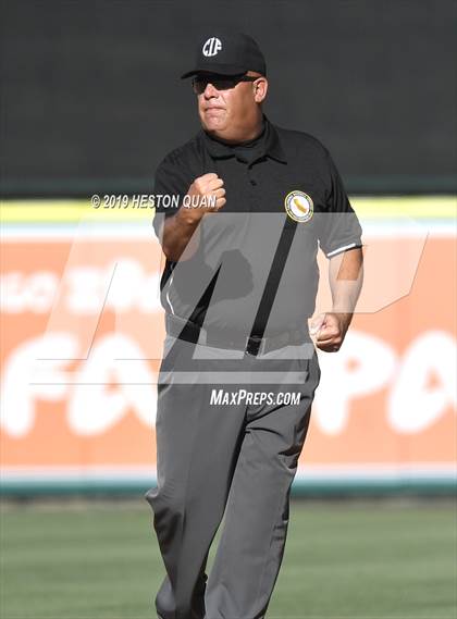 Thumbnail 1 in Troy vs. Fullerton photogallery.