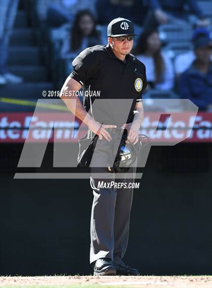 Thumbnail 1 in Troy vs. Fullerton photogallery.