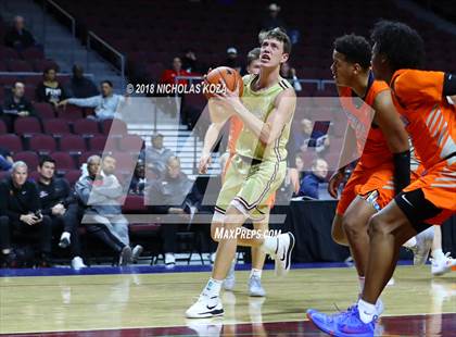 Thumbnail 2 in Bishop Gorman vs. Lone Peak (Tarkanian Classic) photogallery.
