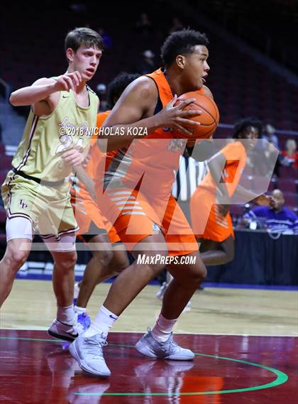 Thumbnail 2 in Bishop Gorman vs. Lone Peak (Tarkanian Classic) photogallery.