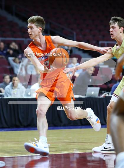 Thumbnail 2 in Bishop Gorman vs. Lone Peak (Tarkanian Classic) photogallery.