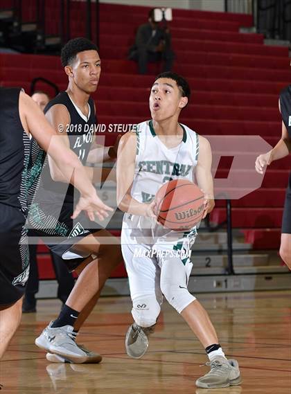 Thumbnail 3 in Elliot Christian vs. Central Valley (Trojan Christmas Classic) photogallery.
