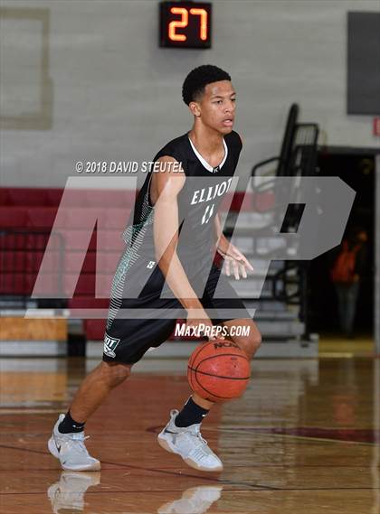 Thumbnail 2 in Elliot Christian vs. Central Valley (Trojan Christmas Classic) photogallery.