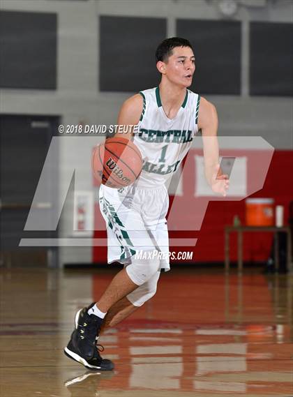 Thumbnail 2 in Elliot Christian vs. Central Valley (Trojan Christmas Classic) photogallery.