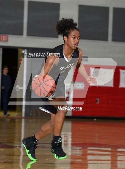 Thumbnail 3 in Elliot Christian vs. Central Valley (Trojan Christmas Classic) photogallery.
