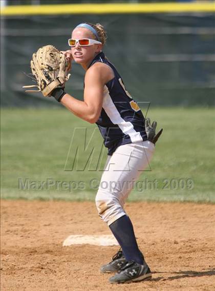 Thumbnail 3 in Gloucester City vs Saddle Brook (NJSIAA Public Finals) photogallery.