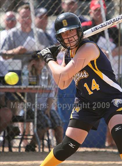 Thumbnail 1 in Gloucester City vs Saddle Brook (NJSIAA Public Finals) photogallery.