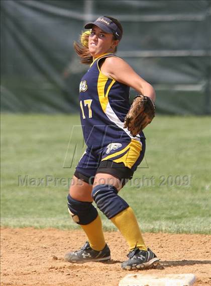 Thumbnail 2 in Gloucester City vs Saddle Brook (NJSIAA Public Finals) photogallery.