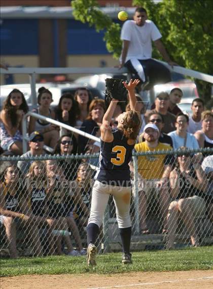 Thumbnail 1 in Gloucester City vs Saddle Brook (NJSIAA Public Finals) photogallery.