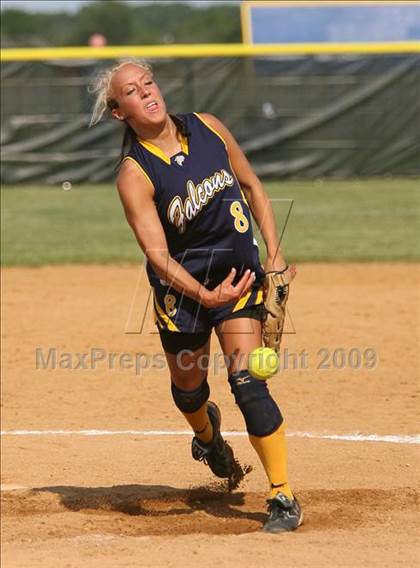 Thumbnail 3 in Gloucester City vs Saddle Brook (NJSIAA Public Finals) photogallery.