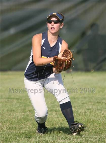 Thumbnail 1 in Gloucester City vs Saddle Brook (NJSIAA Public Finals) photogallery.