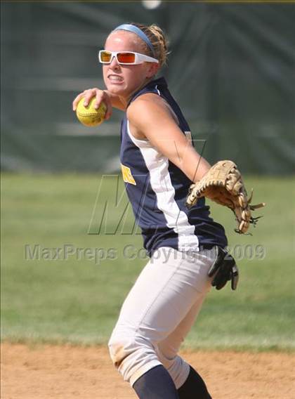 Thumbnail 2 in Gloucester City vs Saddle Brook (NJSIAA Public Finals) photogallery.