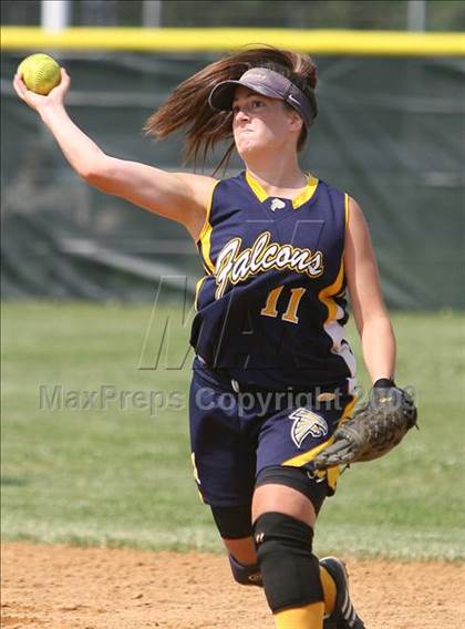 Thumbnail 3 in Gloucester City vs Saddle Brook (NJSIAA Public Finals) photogallery.