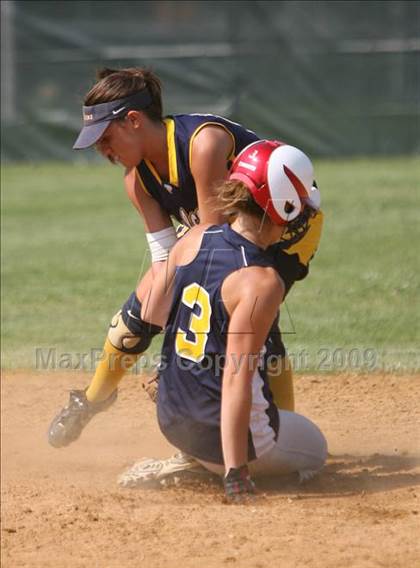 Thumbnail 1 in Gloucester City vs Saddle Brook (NJSIAA Public Finals) photogallery.
