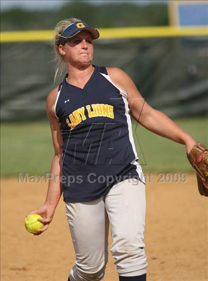 Thumbnail 3 in Gloucester City vs Saddle Brook (NJSIAA Public Finals) photogallery.