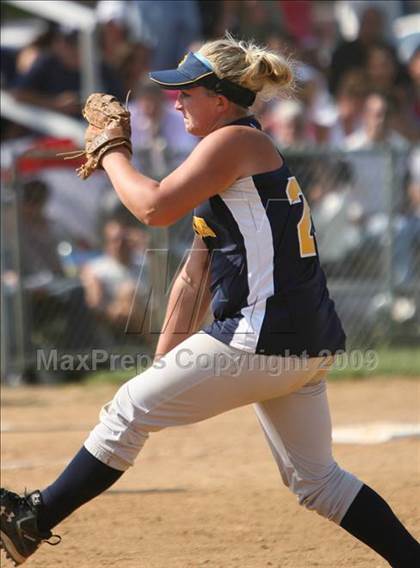 Thumbnail 3 in Gloucester City vs Saddle Brook (NJSIAA Public Finals) photogallery.