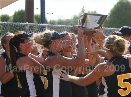 Thumbnail 3 in Gloucester City vs Saddle Brook (NJSIAA Public Finals) photogallery.