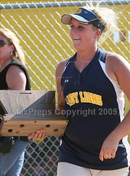 Thumbnail 2 in Gloucester City vs Saddle Brook (NJSIAA Public Finals) photogallery.