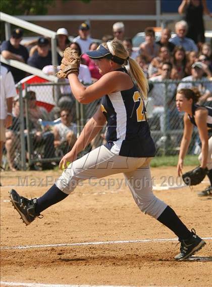 Thumbnail 2 in Gloucester City vs Saddle Brook (NJSIAA Public Finals) photogallery.