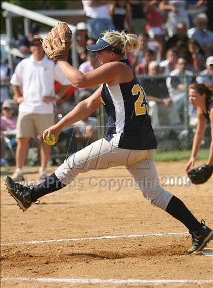 Thumbnail 2 in Gloucester City vs Saddle Brook (NJSIAA Public Finals) photogallery.