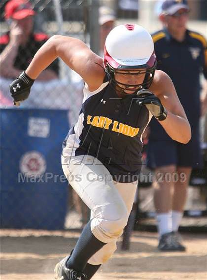 Thumbnail 2 in Gloucester City vs Saddle Brook (NJSIAA Public Finals) photogallery.