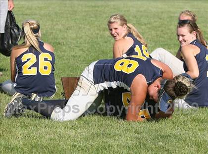 Thumbnail 2 in Gloucester City vs Saddle Brook (NJSIAA Public Finals) photogallery.