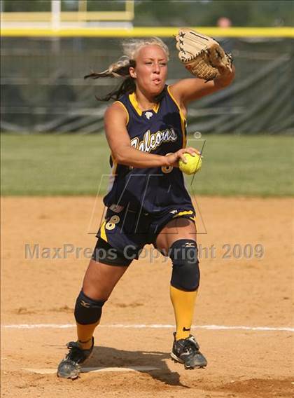 Thumbnail 3 in Gloucester City vs Saddle Brook (NJSIAA Public Finals) photogallery.