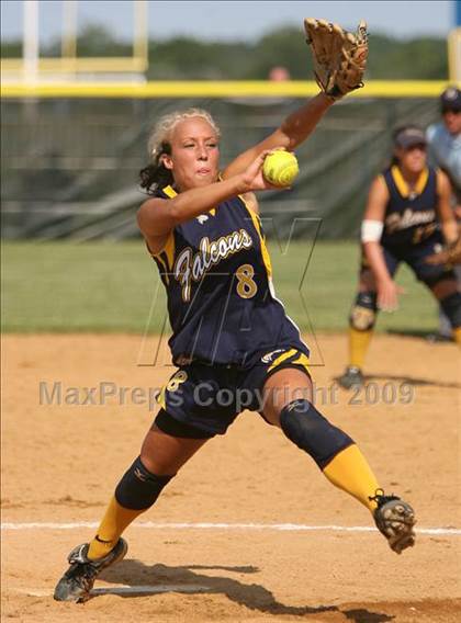 Thumbnail 2 in Gloucester City vs Saddle Brook (NJSIAA Public Finals) photogallery.
