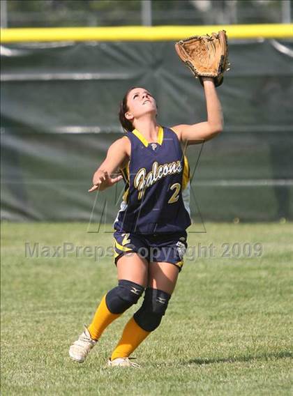 Thumbnail 2 in Gloucester City vs Saddle Brook (NJSIAA Public Finals) photogallery.