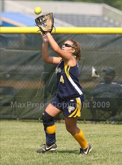 Thumbnail 2 in Gloucester City vs Saddle Brook (NJSIAA Public Finals) photogallery.