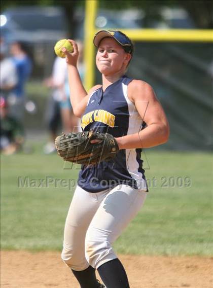Thumbnail 3 in Gloucester City vs Saddle Brook (NJSIAA Public Finals) photogallery.