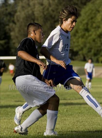 Thumbnail 3 in Atwater vs. Modesto (Spartans Classic) photogallery.