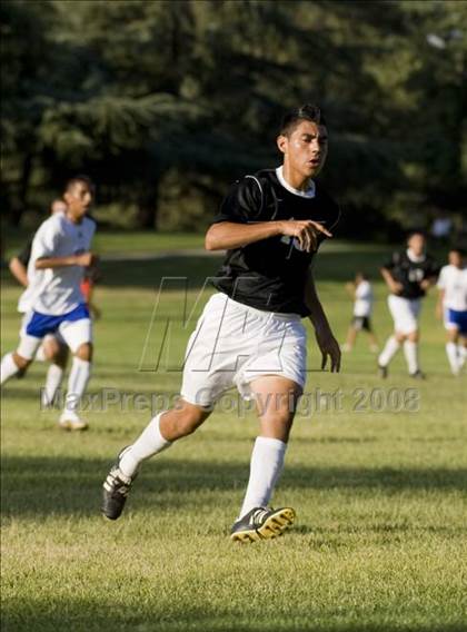 Thumbnail 3 in Atwater vs. Modesto (Spartans Classic) photogallery.