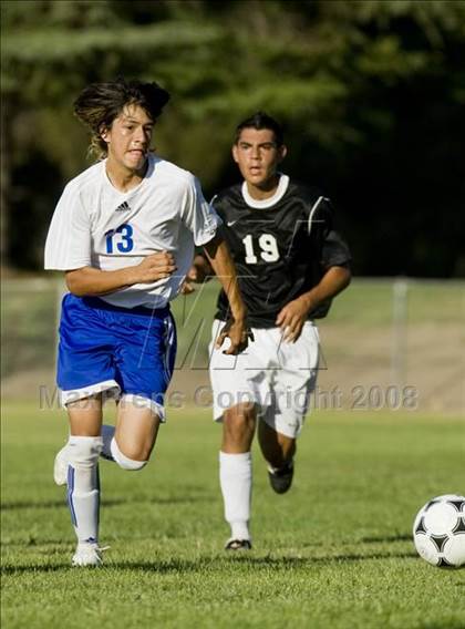 Thumbnail 2 in Atwater vs. Modesto (Spartans Classic) photogallery.