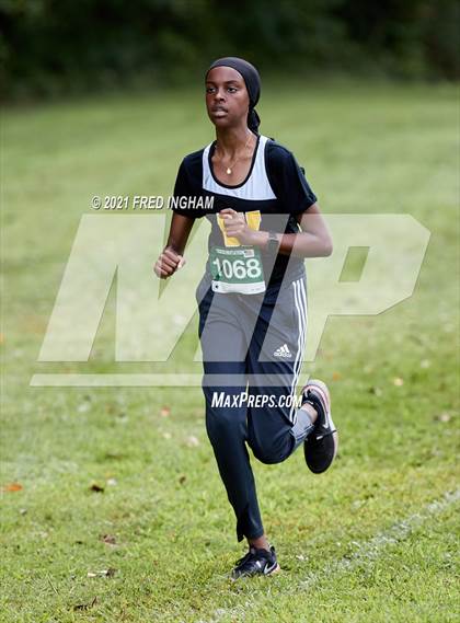 Thumbnail 3 in Herndon vs Langley (Monroe Parker Invitational) photogallery.