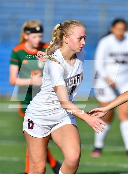 Thumbnail 2 in Gateway College Preparatory vs. Bastrop (Georgetown Governor's Cup) photogallery.