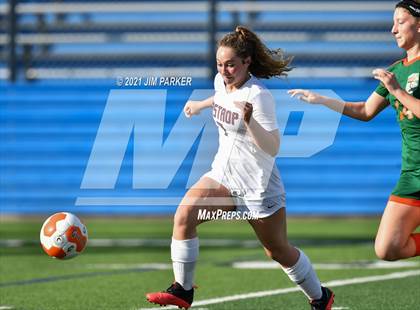 Thumbnail 3 in Gateway College Preparatory vs. Bastrop (Georgetown Governor's Cup) photogallery.