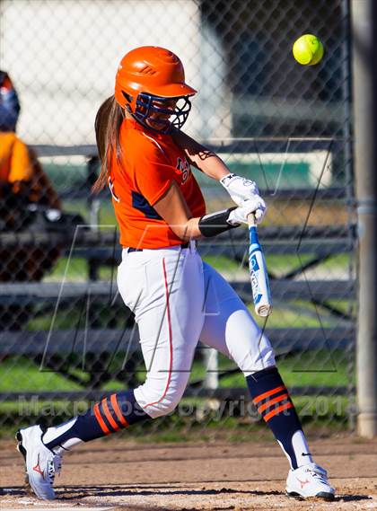 Thumbnail 1 in Fort Bend Bush vs. Sweeny (1st Capitol Classic) photogallery.