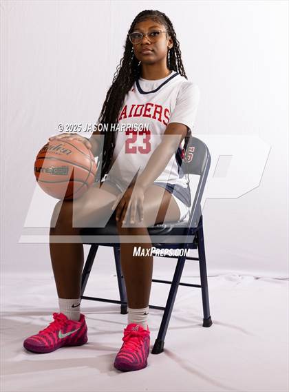 Thumbnail 1 in Denton Ryan Lady Raiders (Team and Individual) photogallery.