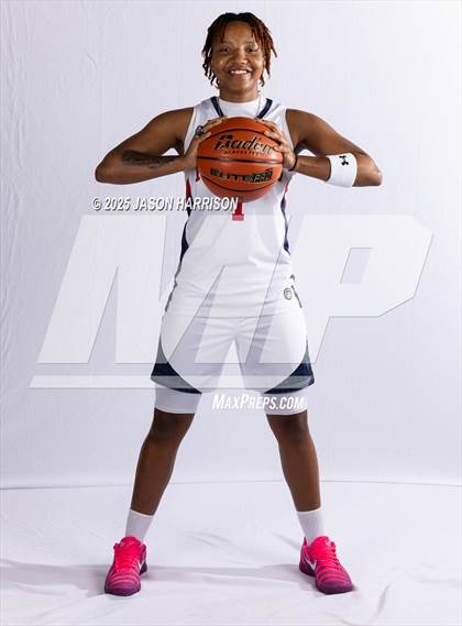 Thumbnail 1 in Denton Ryan Lady Raiders (Team and Individual) photogallery.