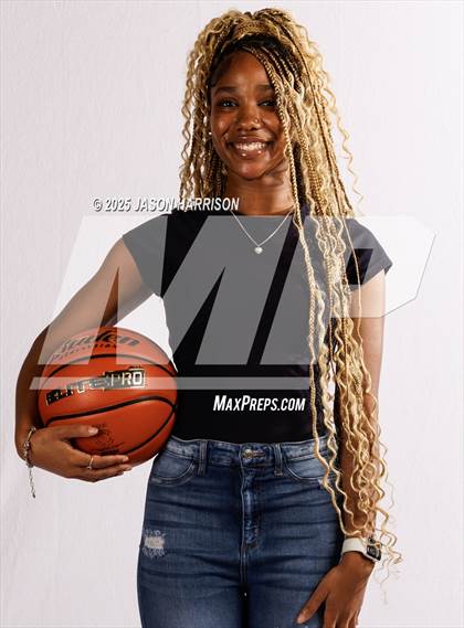Thumbnail 2 in Denton Ryan Lady Raiders (Team and Individual) photogallery.