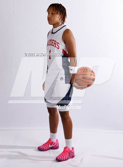 Thumbnail 3 in Denton Ryan Lady Raiders (Team and Individual) photogallery.